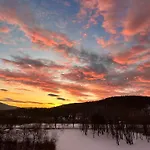 Gdzie Bedzie Ci Lepiej Wiosna W Beskidach, Szyndzielnia W Gorach Widokowe & Biznesowe & Rodzinne & Parking