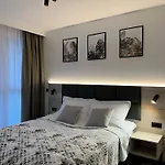 Gdzie Bedzie Ci Lepiej Wiosna W Beskidach, Szyndzielnia W Gorach Widokowe & Biznesowe & Rodzinne & Parking