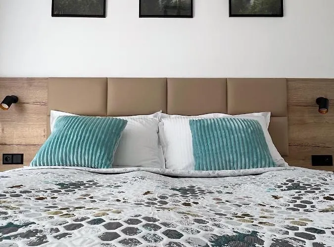 Gdzie Bedzie Ci Lepiej Ferie W Beskidach, Szyndzielnia W Gorach Widokowe & Biznesowe & Parking Appartement Bielsko-Biała