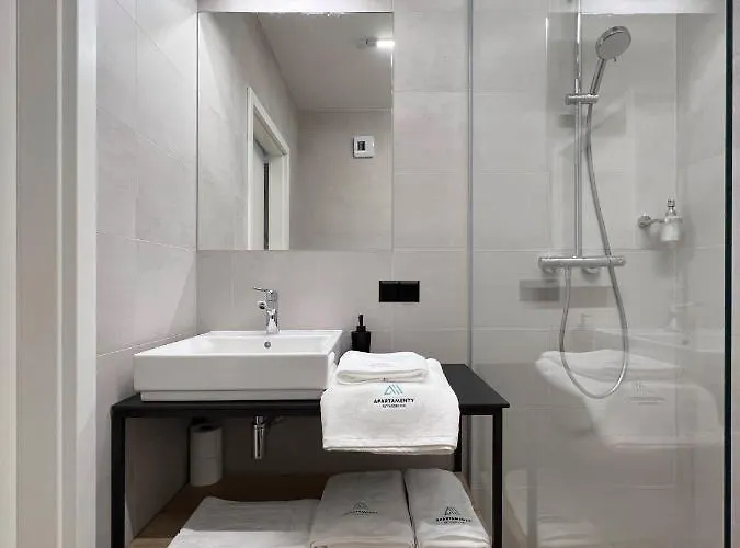 Gdzie Bedzie Ci Lepiej Ferie W Beskidach, Szyndzielnia W Gorach Widokowe & Biznesowe & Parking Bielsko-Biała