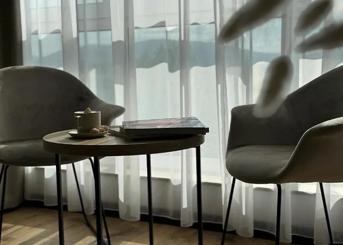 Gdzie Bedzie Ci Lepiej Wiosna W Beskidach, Szyndzielnia W Gorach Widokowe & Biznesowe & Rodzinne & Parking