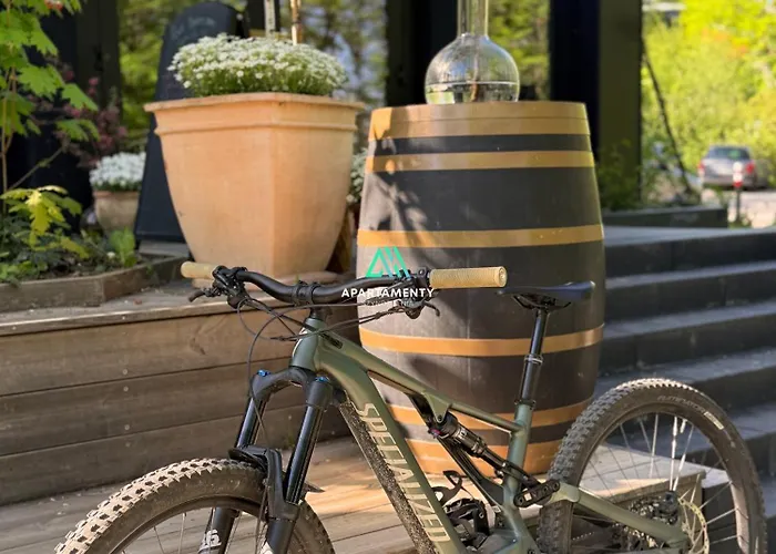 Gdzie Bedzie Ci Lepiej Wiosna W Beskidach, Szyndzielnia W Gorach Widokowe & Biznesowe & Rodzinne & Parking *